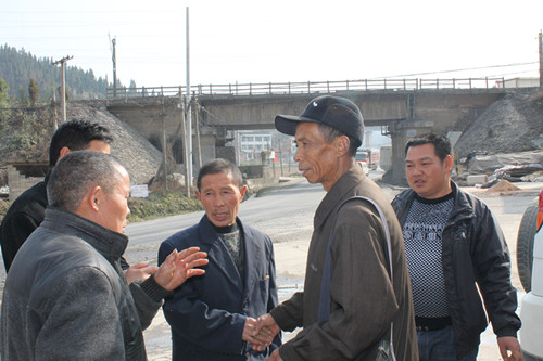 湖南麻阳龙氏宗亲新年&ldquo;元旦&rdquo;走访忙